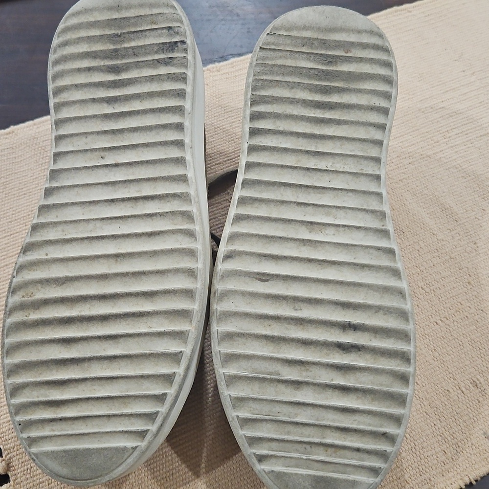 Steve Madden Charlie Suede Sneakers - Picture 5 of 5